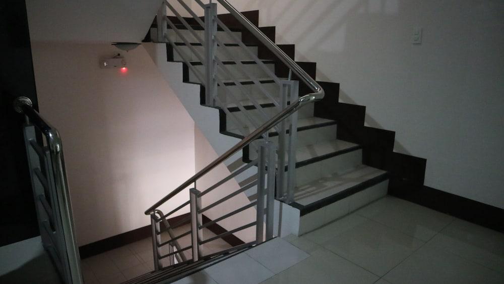 Doniti Suites And Events Place Mandaluyong Εξωτερικό φωτογραφία