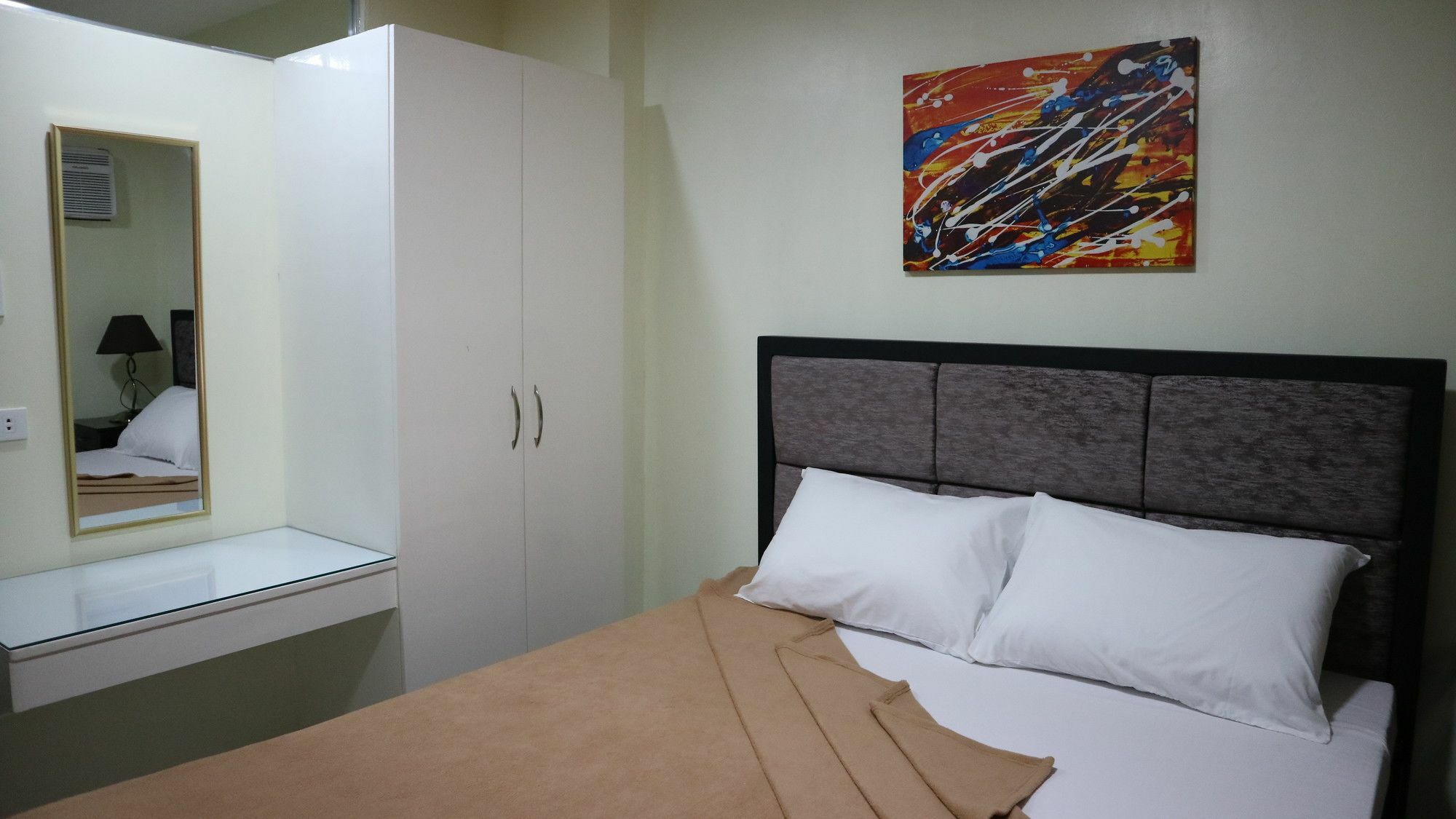 Doniti Suites And Events Place Mandaluyong Εξωτερικό φωτογραφία